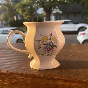 Avon flower of the month mug 1996